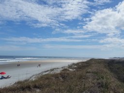 at_the_beach_2_20160704_1432001416