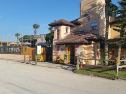 family_visit_2015_10_20160701_1658471488