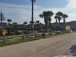 family_visit_2015_9_20160701_1593007592